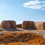 One-day trip to Tajikistan — excursion to Khujand, Istaravshan and ancient bazaars with traditional craftsmen Однодневное путешествие в Таджикистан — экскурсия в Худжанд, Истаравшан и на восточные базары с древними ремесленниками