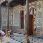 Tashkent Museum of Applied Arts — guided tour with traditional Uzbek crafts, wood carving, ceramics and colorful ornaments Ташкентский музей прикладного искусства — экскурсия с традиционными узбекскими ремёслами, резьбой по дереву, керамикой и яркими орнаментами