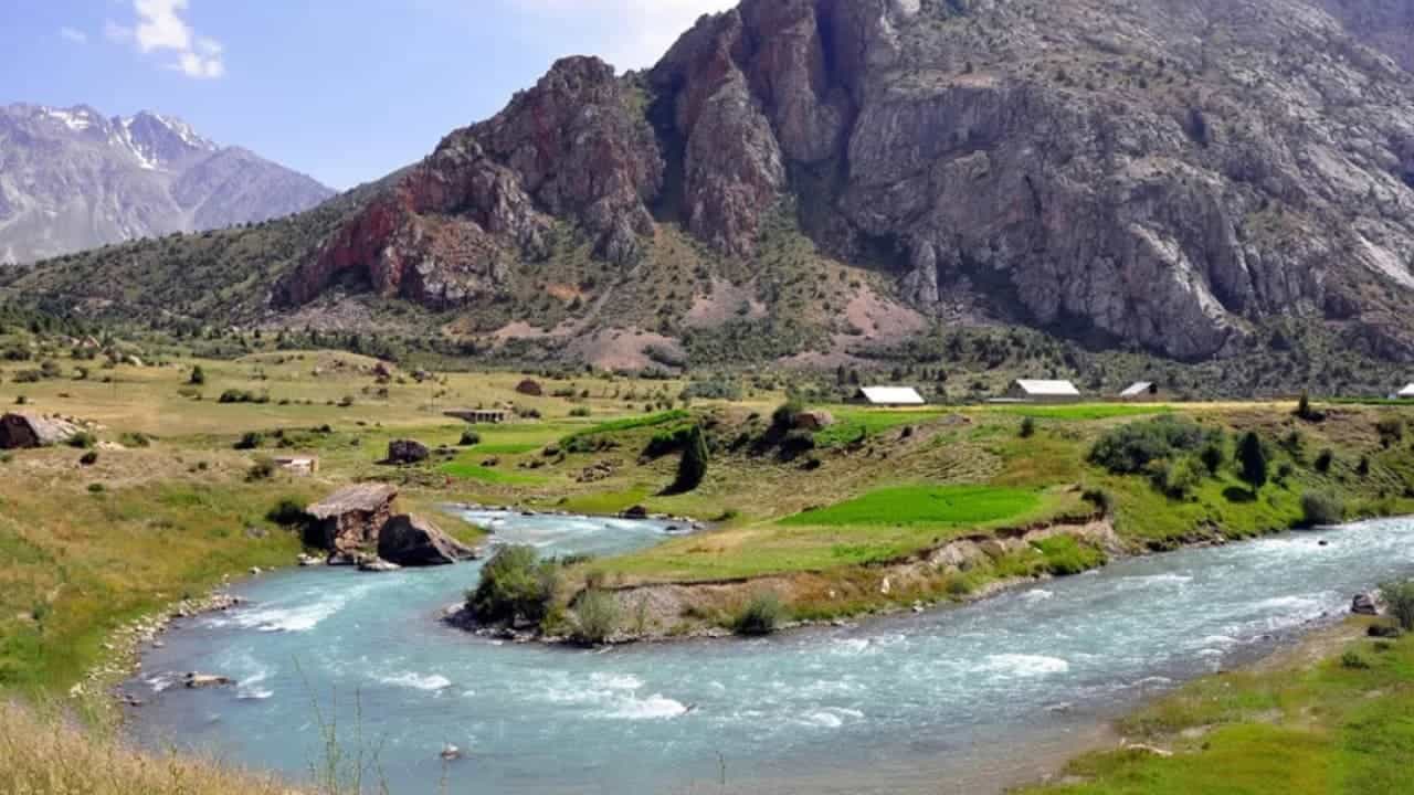 高山4天行程——小团，撒马尔罕、阿米尔索伊和塔什干