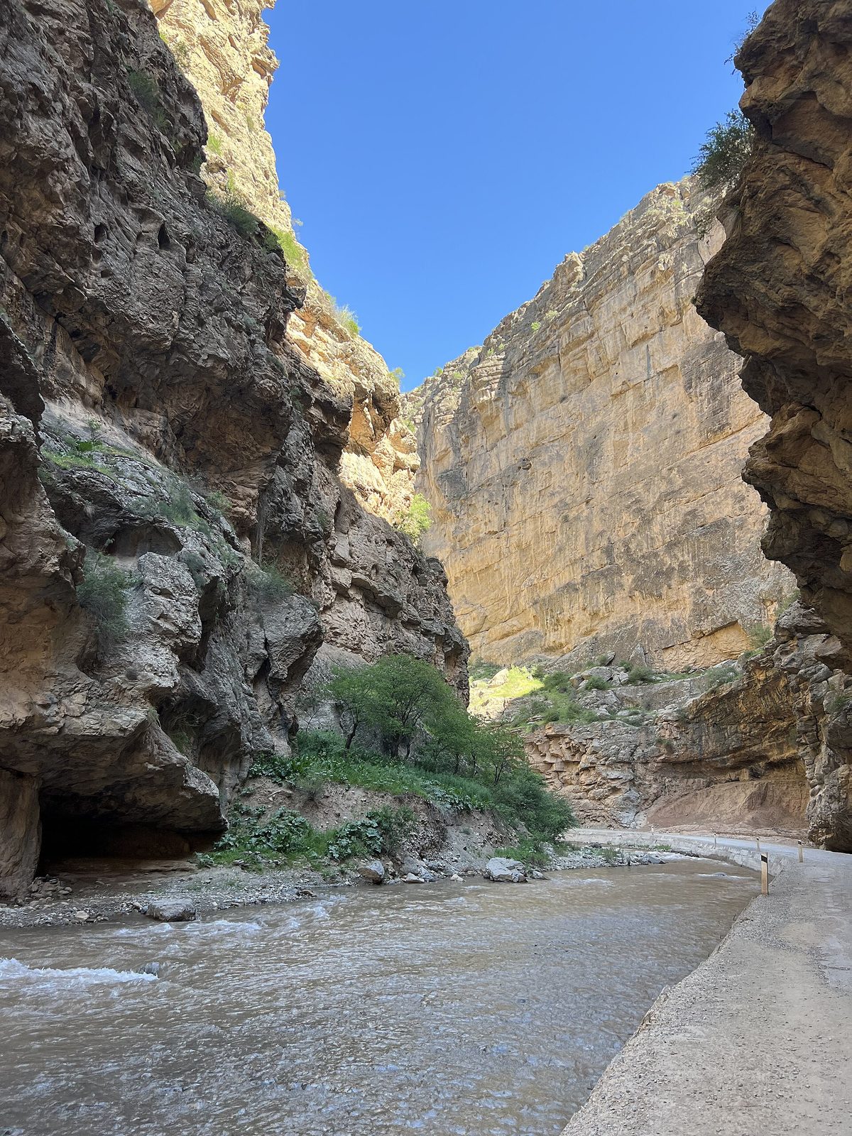 Neun Höhlen und ein Salzbergwerk öffnen sich in Usbekistan für Reisende