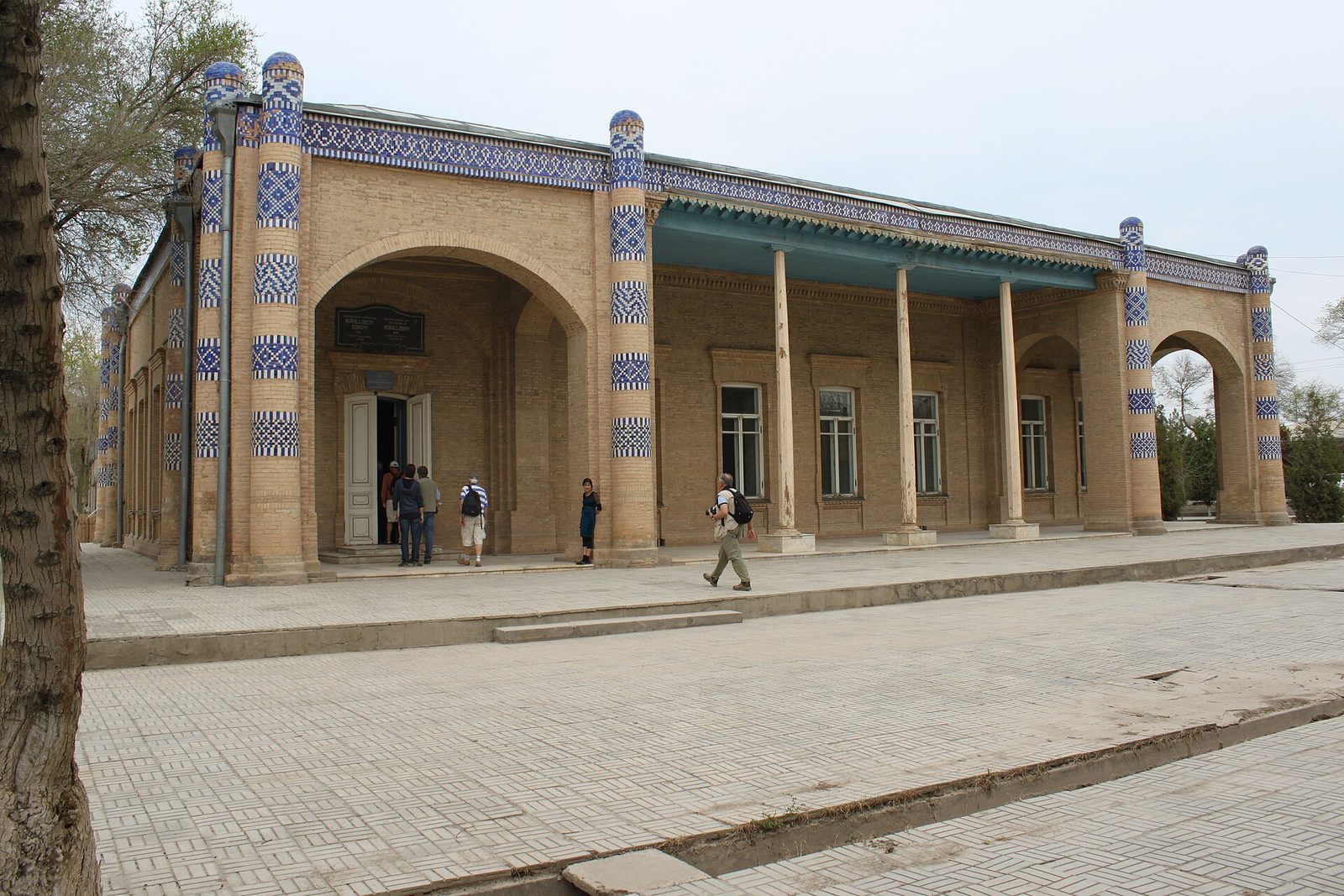Nurullaboy Palace